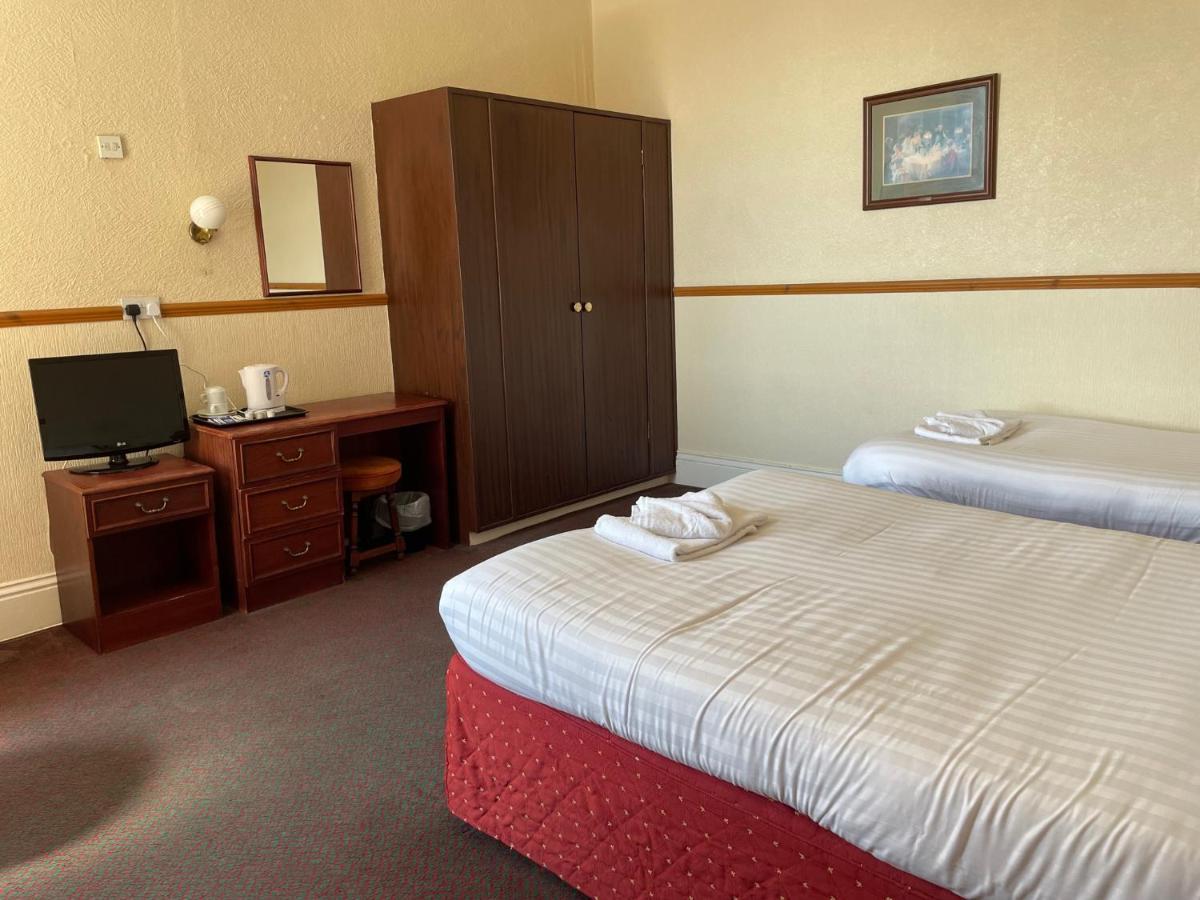 Hotel Seascape 2*