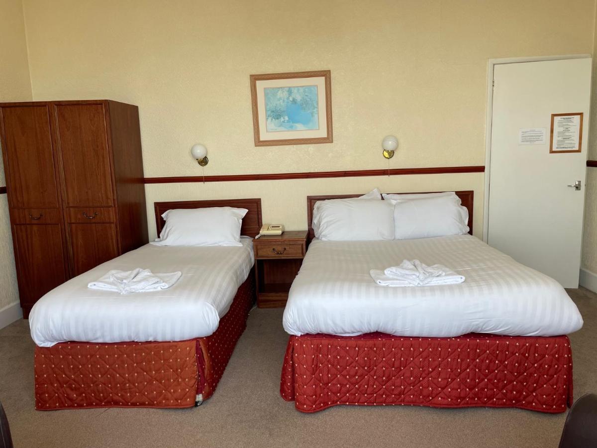 Hotel Seascape 2*
